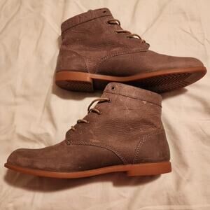 Kodiak Women’s Low-rider Original Boot 9.5 Outdoor Rugged Leather taupe brown